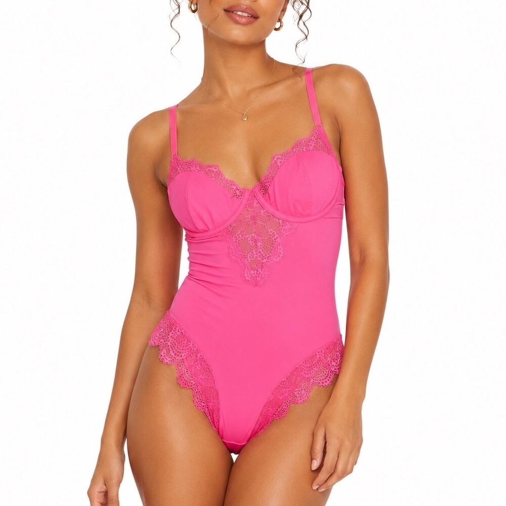 M VTG Y2k Cosmopolitan Hot Pink Neon Sexy Cheeky Lace Thong Bodysuit Lingerie